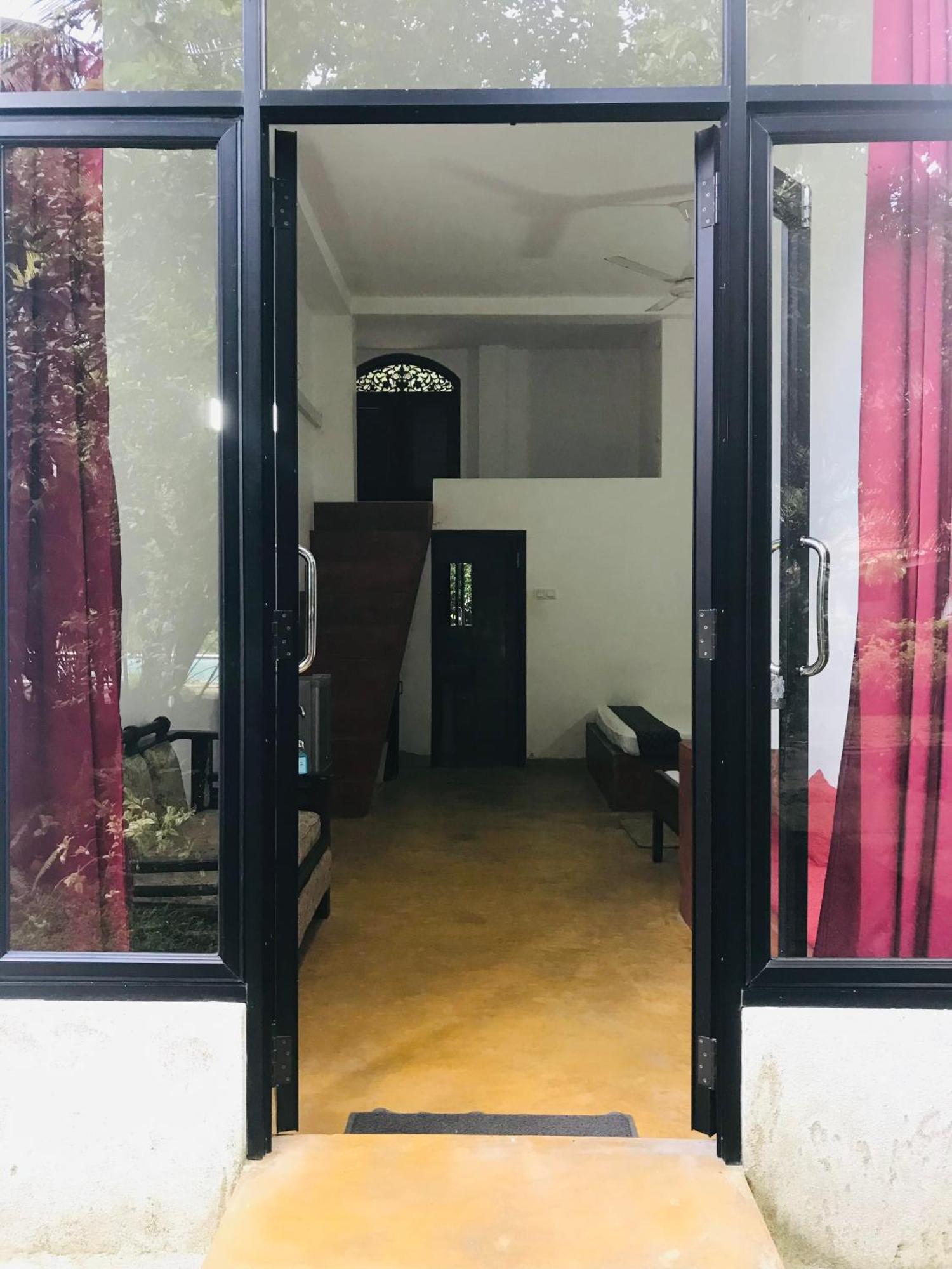 Leijay Garden Retreat Hotel Galle Exterior photo