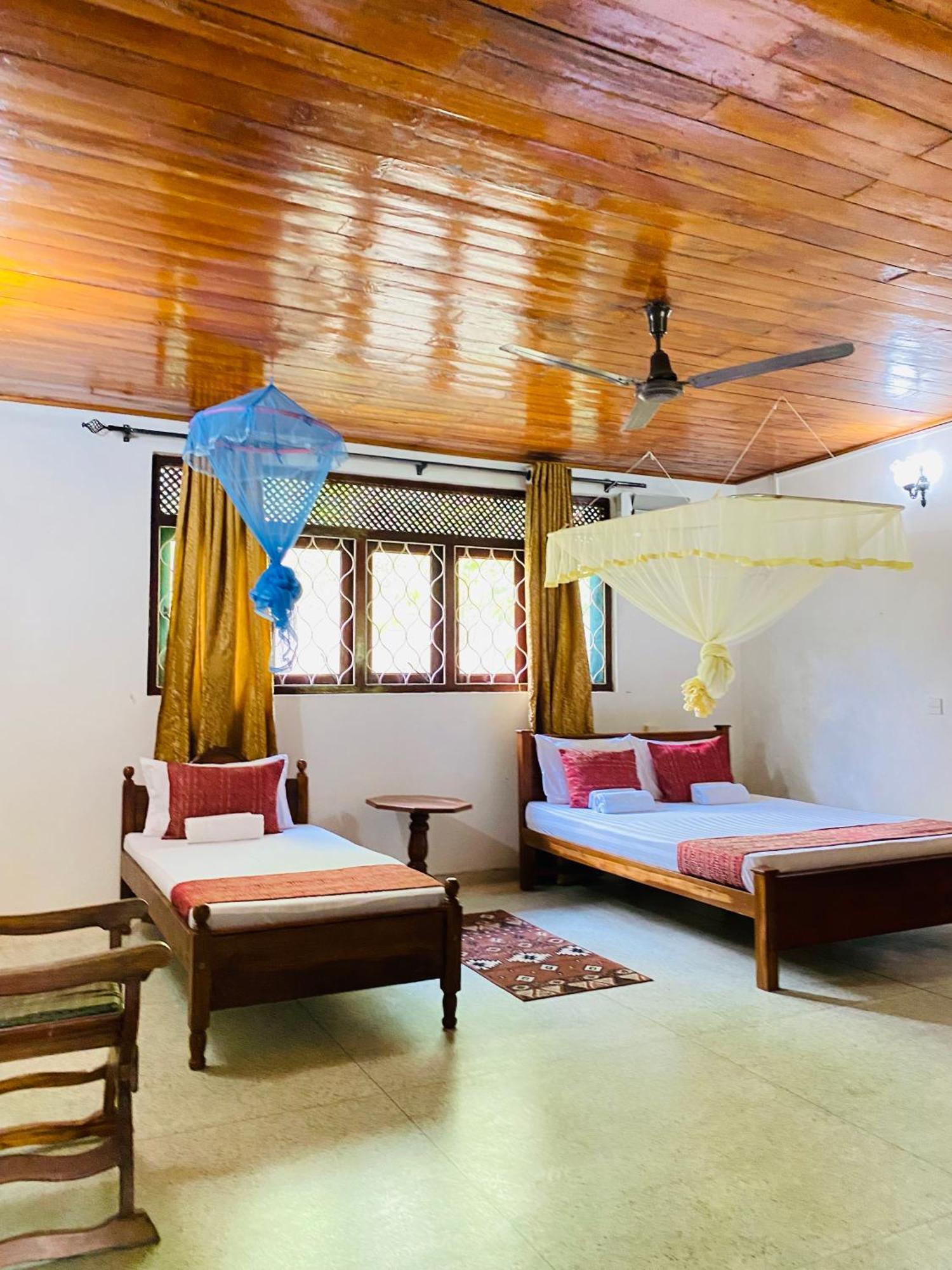 Leijay Garden Retreat Hotel Galle Exterior photo