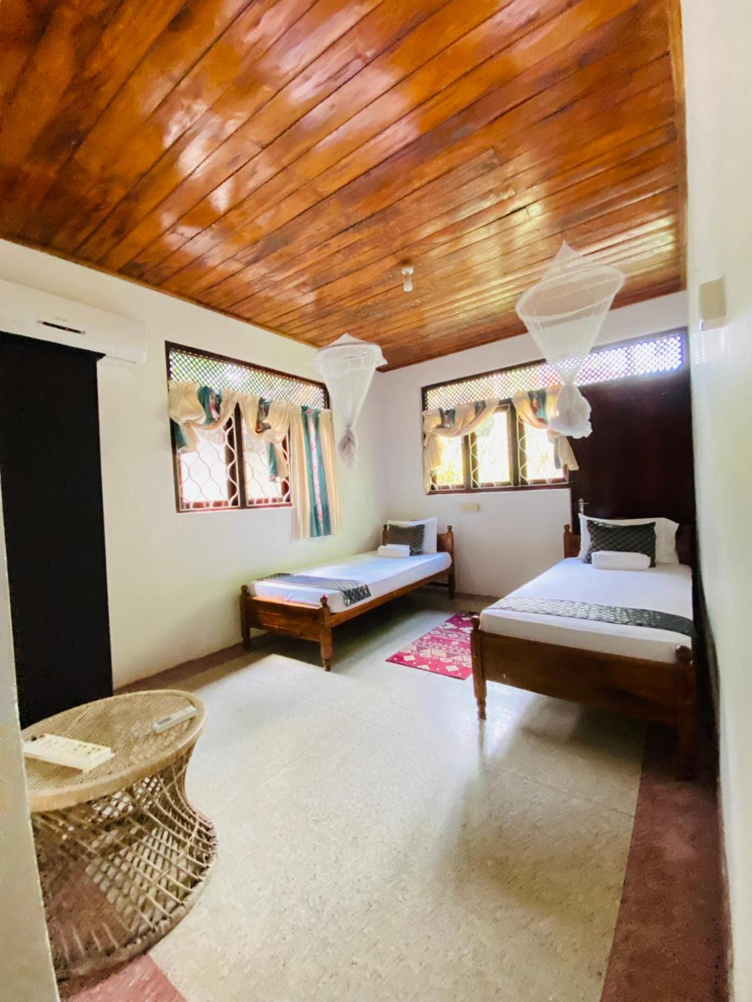 Leijay Garden Retreat Hotel Galle Exterior photo