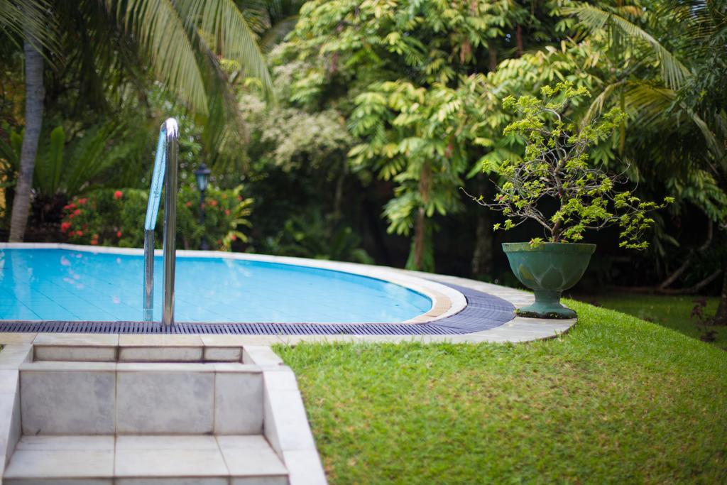 Leijay Garden Retreat Hotel Galle Exterior photo